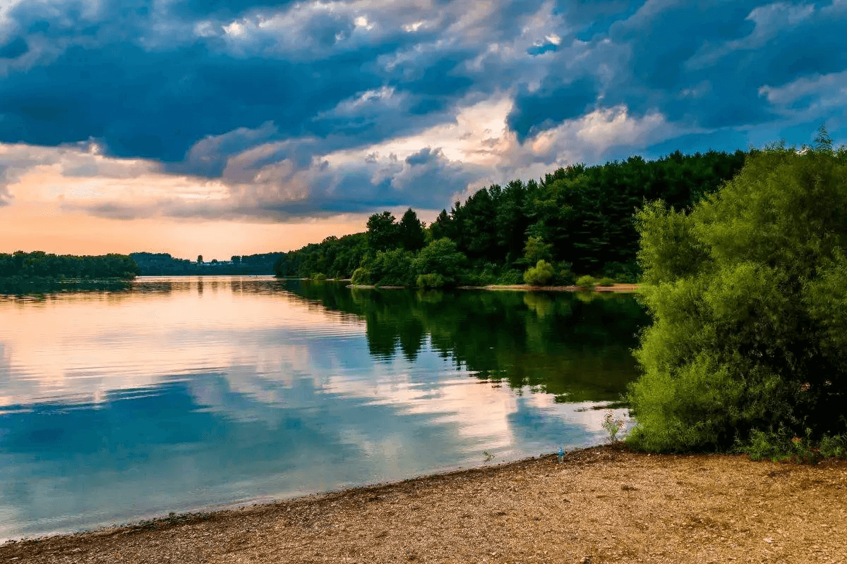 Lake Marburg